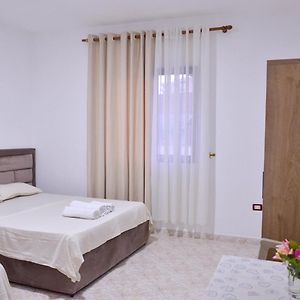 Studio con letto king size
